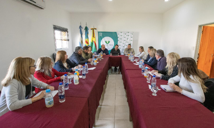 F. Varela: Andrés Watson: "Debemos continuar con la consolidación de un Estado ágil, presente y activo"